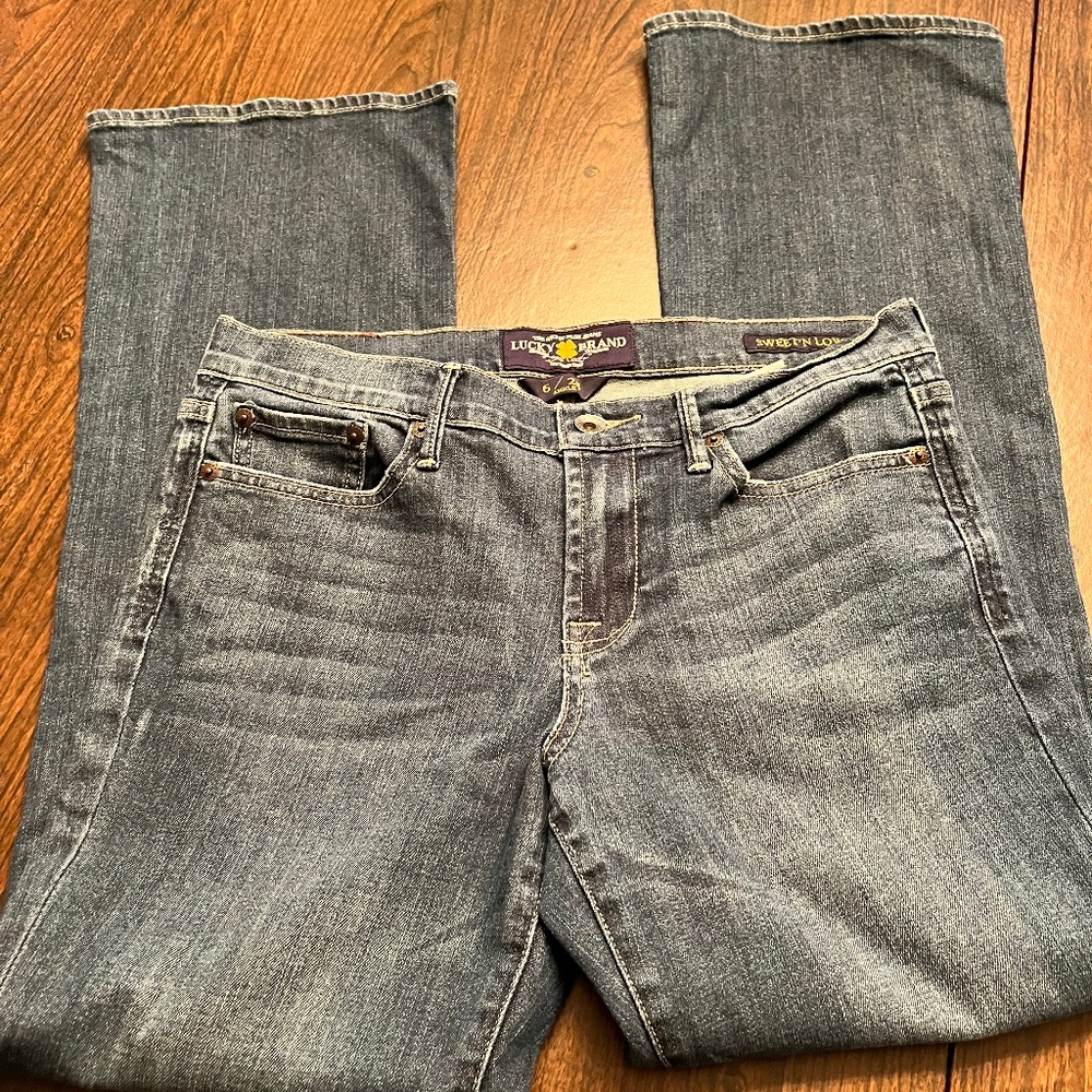 Lucky Brand Sweet and Low size 6 jeans